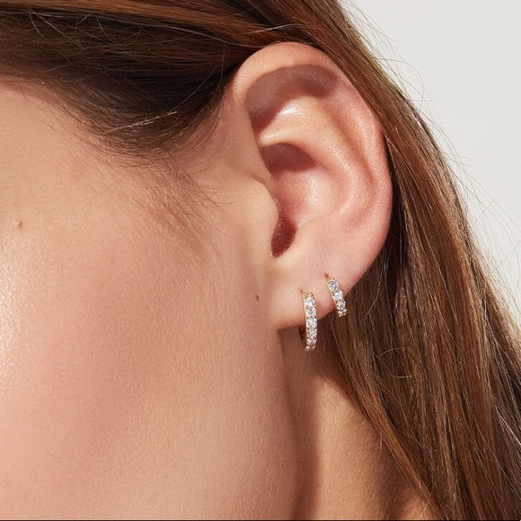 Last 1! ✨ Sterling Silver Pave Huggie Hoop Earrings - Picture 1 of 7